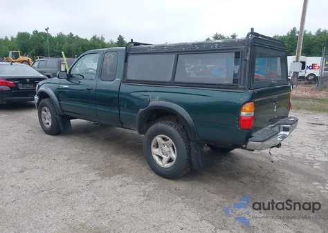 2002 Toyota Tacoma from USA, damaged, VIN 5TEWM72N52Z077112